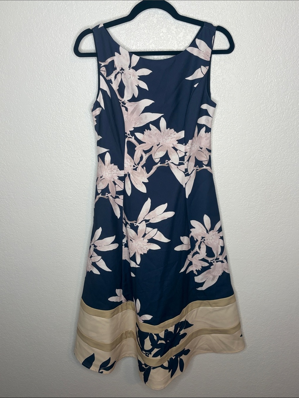 Kay Unger Navy & Cream Contrasting Floral Midi Dress Size 4 Wedding Guest